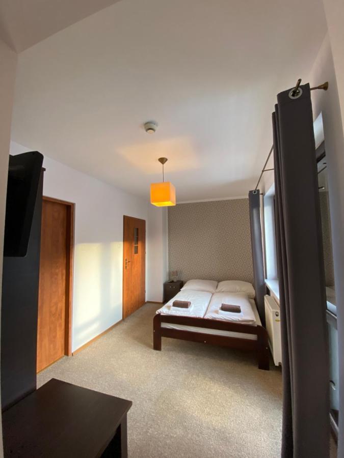 Niezapominajka Bed & Breakfast Щирк Екстериор снимка