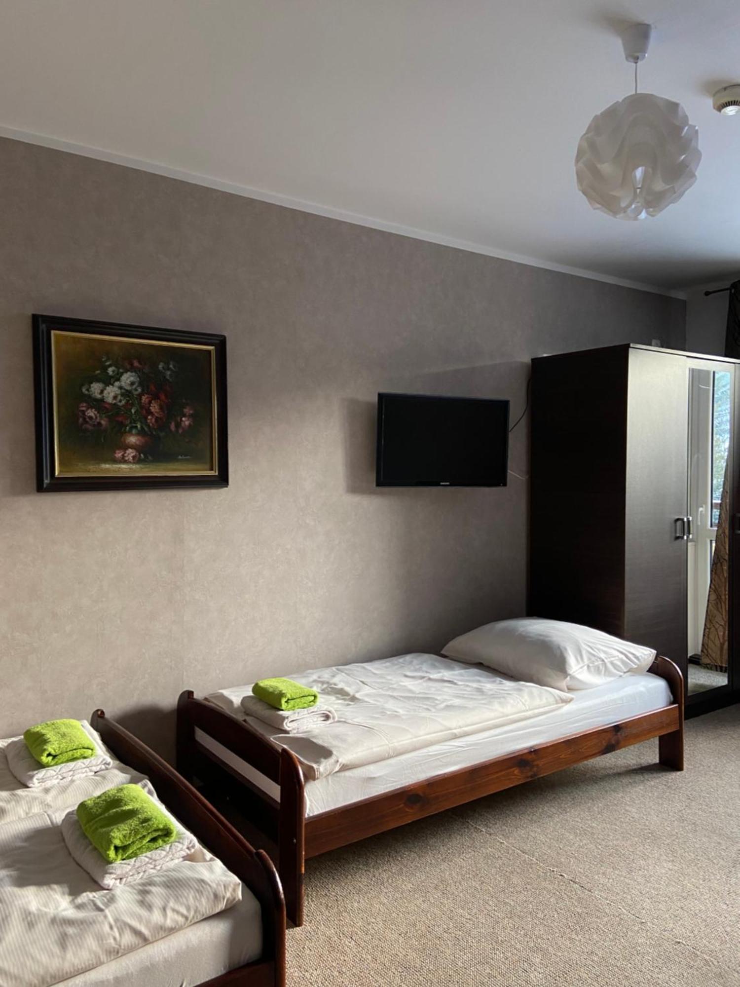 Niezapominajka Bed & Breakfast Щирк Екстериор снимка