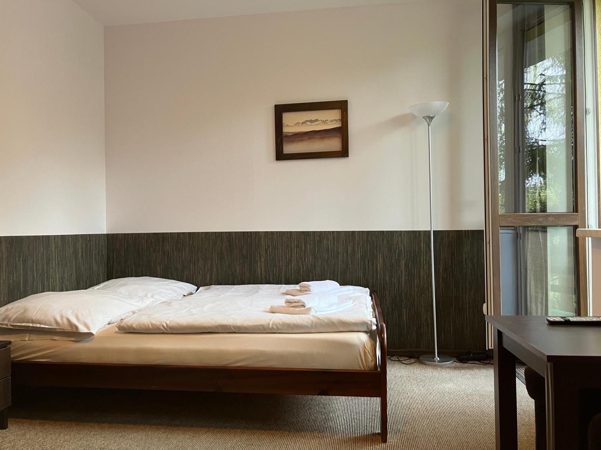 Niezapominajka Bed & Breakfast Щирк Екстериор снимка