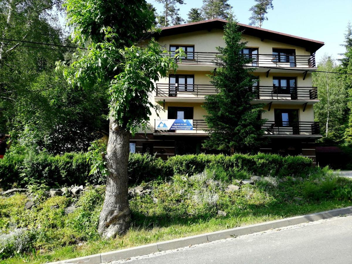 Niezapominajka Bed & Breakfast Щирк Екстериор снимка